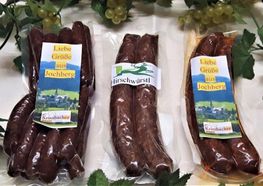 Diverse Kaminwurzen als Souvenirs